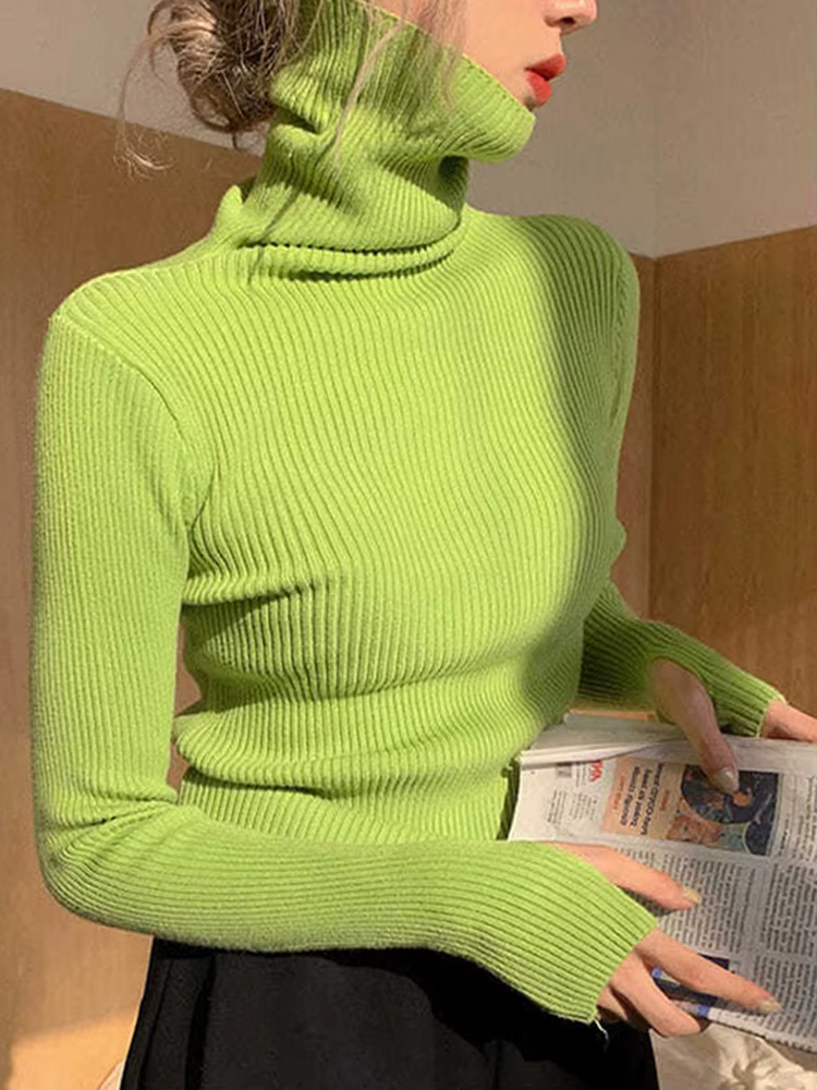 Pull tricoté à col roulé pour femme