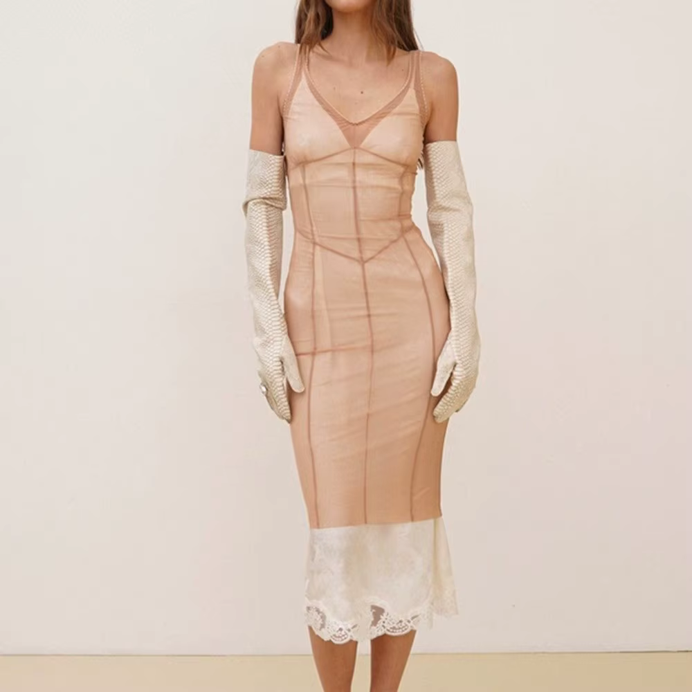 Robe cache-cœur sans manches en maille transparente, à taille cintrée, avec bordure en dentelle, couleur unie, à fines bretelles spaghetti