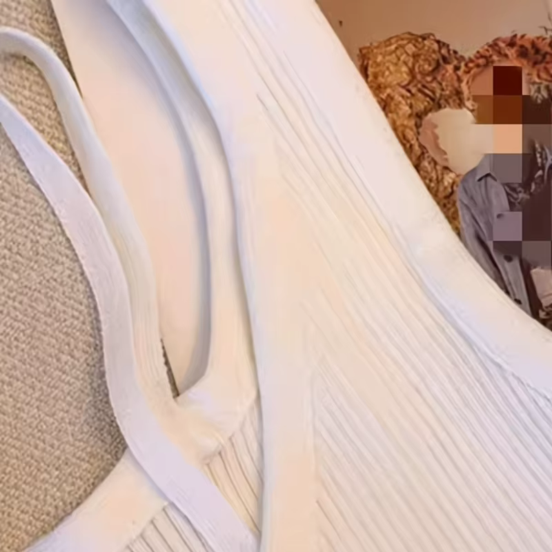 Gilet pull sans manches noir côtelé pour femme