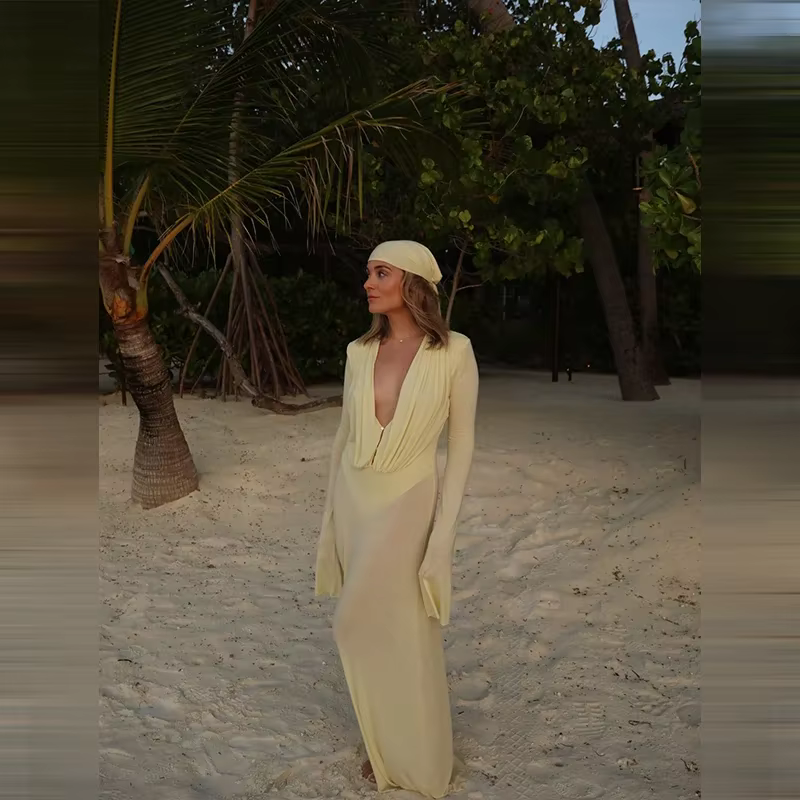 Robe longue sexy en maille transparente à manches longues pour femme, col en V profond, robe de soirée élégante, froncée, coupe ajustée, pour club et plage