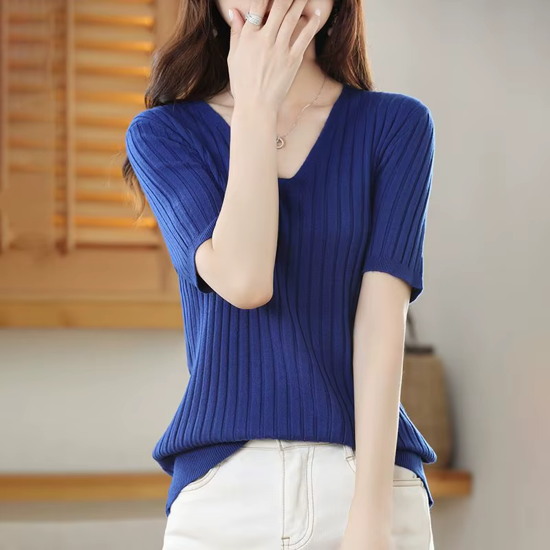 Pull tricoté en cachemire à manches courtes et col en v pour femme