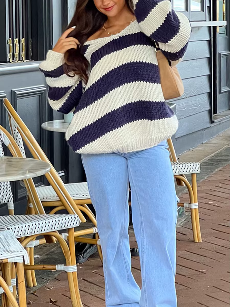 Pull rayé à manches longues et col en V pour femmes