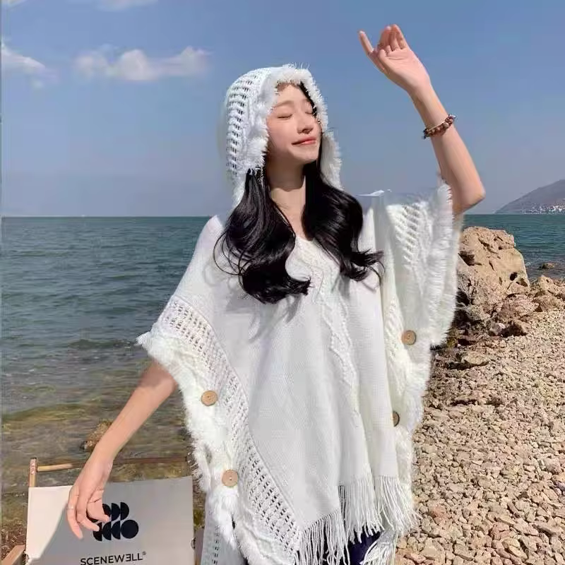 Cape Poncho à capuche en Crochet