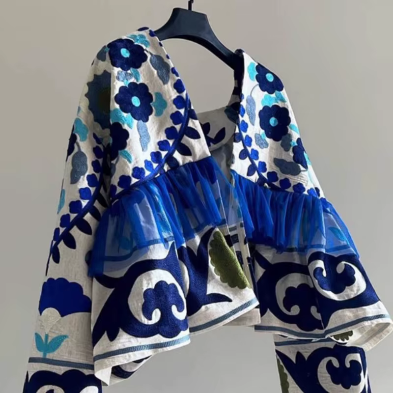Cardigan ouvert brodé bleu pour femme