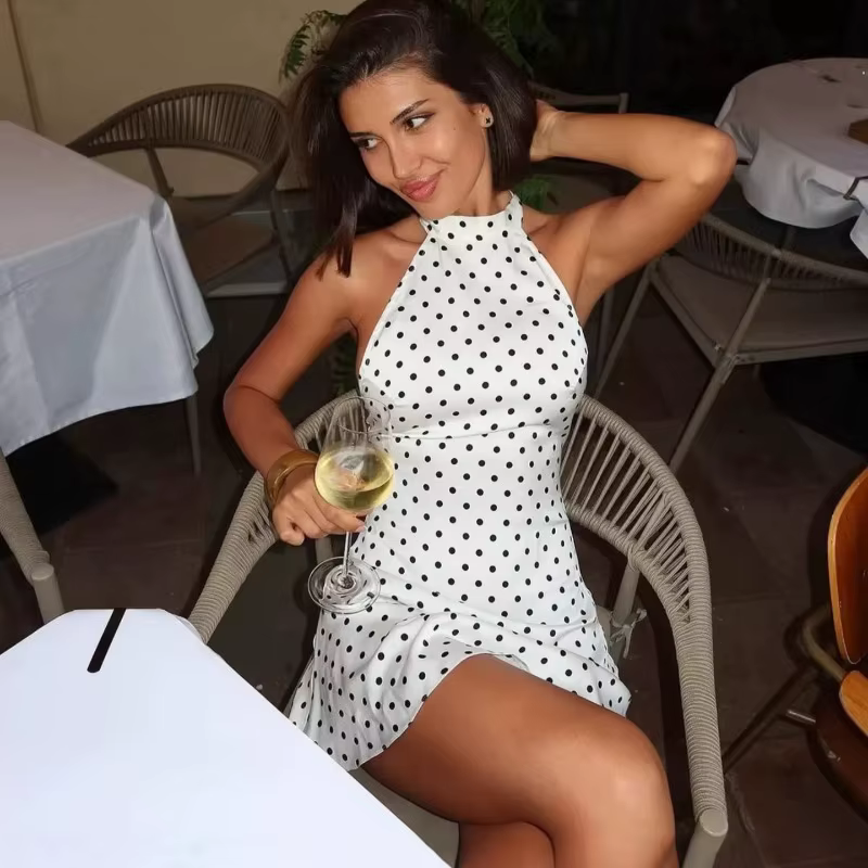 Robes Halter à Pois Imprimés pour Femmes – Tendance, Sexy, Streetwear, Dos Nu, Sans Manches, Col Rond, Mini Robes Fourreau Ajustées