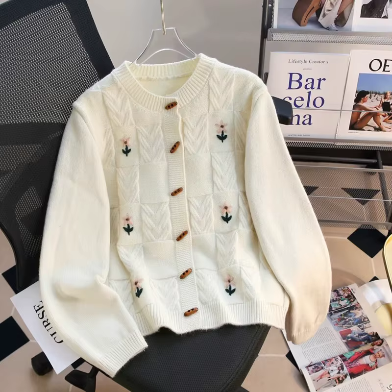 Veste pull torsadée brodée rétro pour femmes