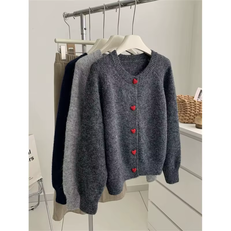 Cardigan tricoté en laine polyester gris foncé pour femmes automne hiver ajustement mince confortable et élégant pour toutes les occasions
