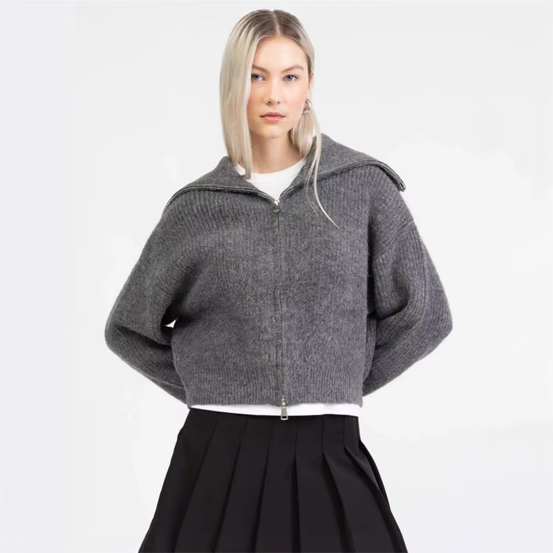 Pull court côtelé à fermeture éclair pour femme