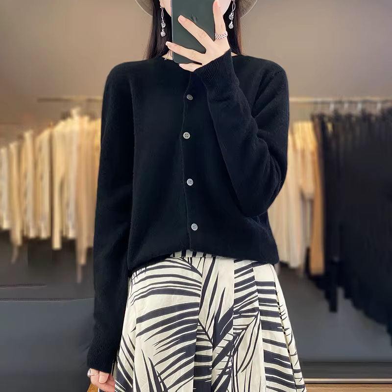 100% laine mérinos pull femmes col rond Cardigan Style basique boutonné tricots femme décontracté automne hiver doux hauts