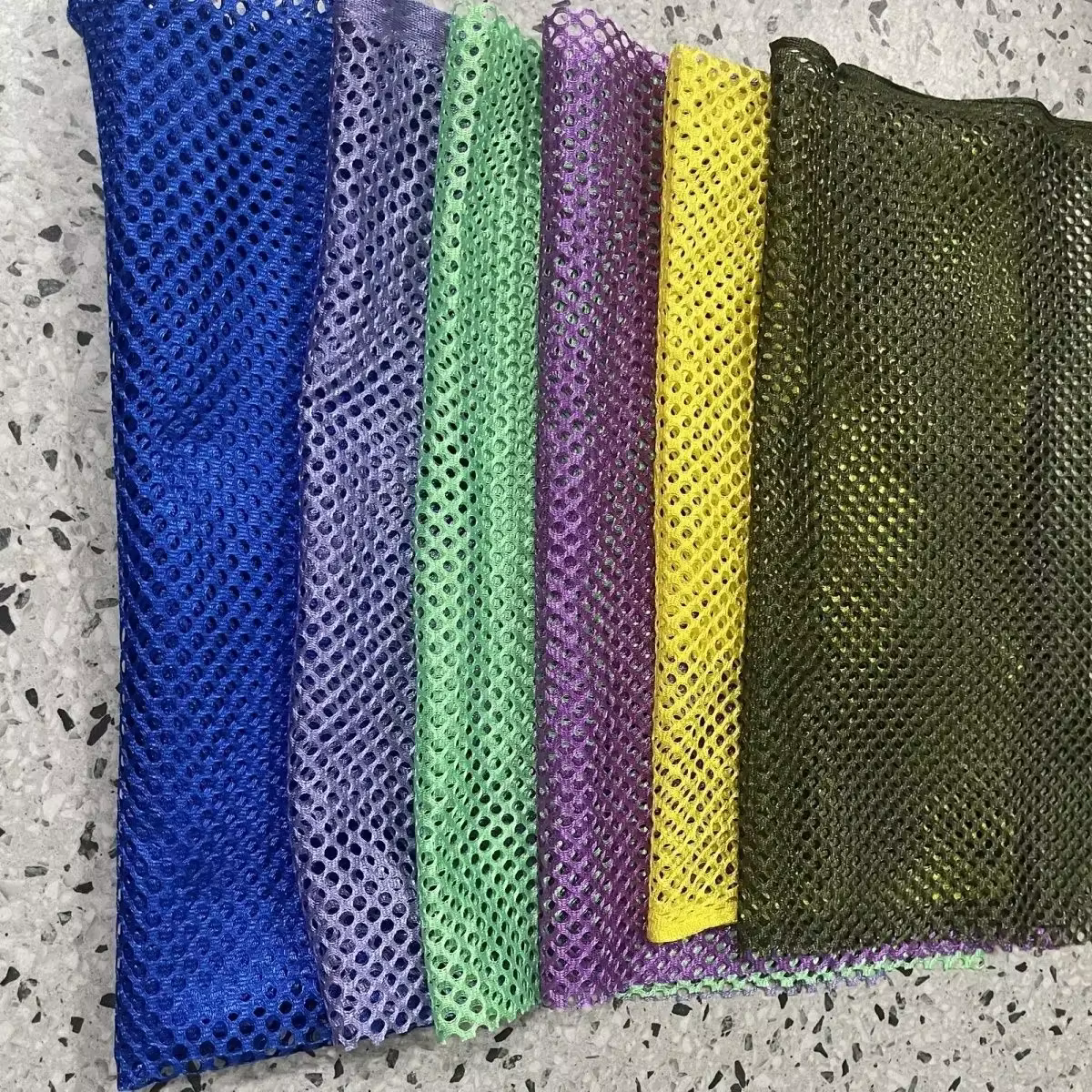 Filet de pêche en tissu noir respirant, maille au mètre pour sacs en tissu, couture hamac, motif hexagonal uni, textile fin et lisse