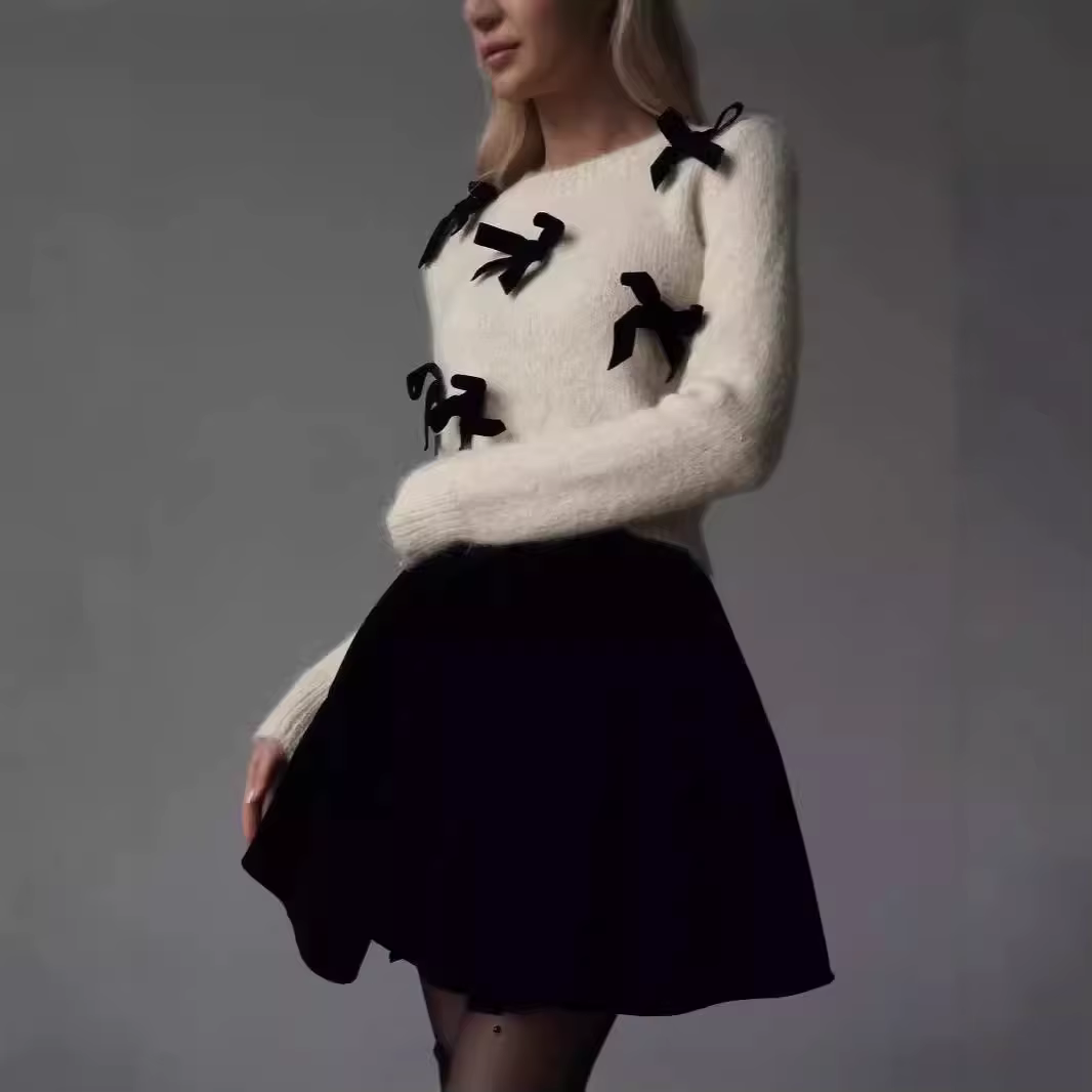 Pull à manches longues avec nœud pour femme