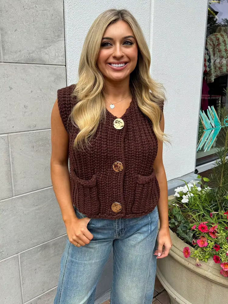 HH femmes élégant mode tricoté gilet col rond sans manches Vintage solide boutons en métal pull avec poches haut court de rue