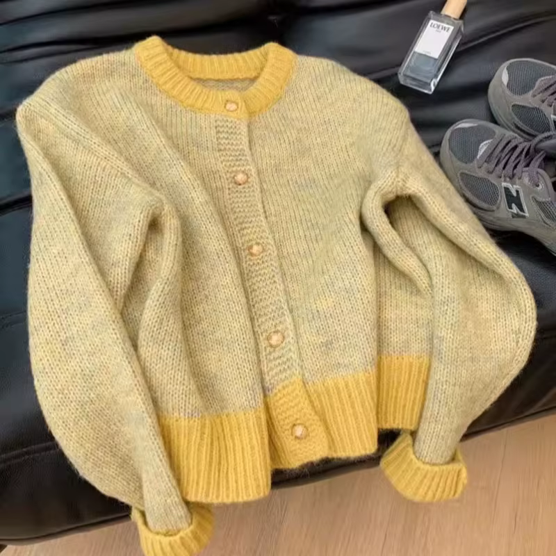 Cardigan court en tricot pour femme