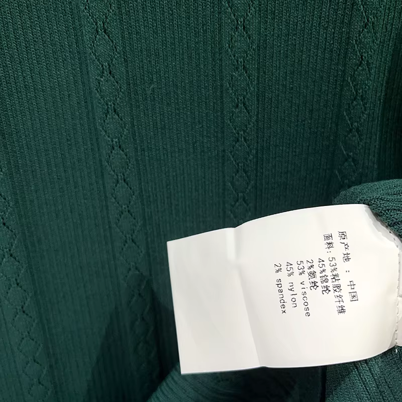 Pull torsadé vert noirâtre pour femmes