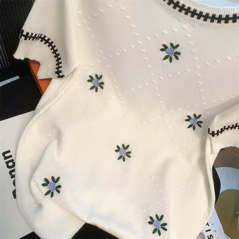 Pull en tricot brodé de fleurs de luxe pour femmes
