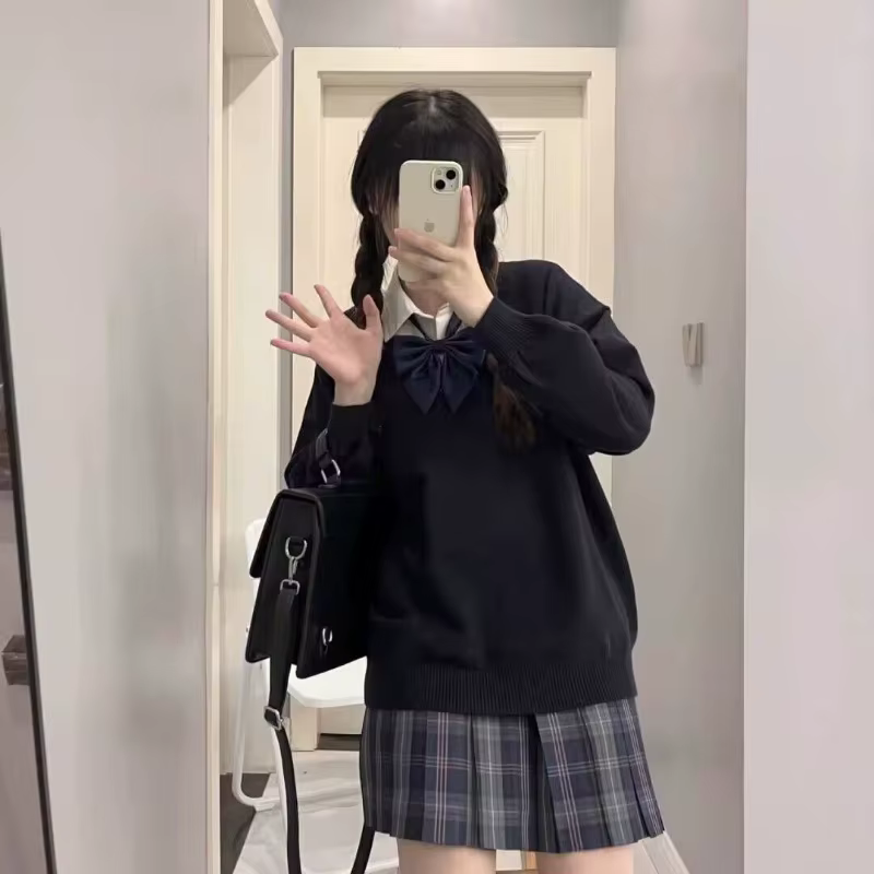 Pulls à col en V pour femmes