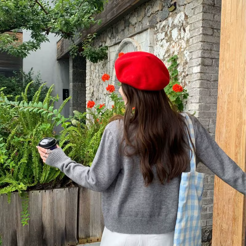 Cardigan pour femmes avec broderie, coupe ample, streetwear, automne-hiver, polyester extra lourd, boutonnage simple, gris, rouge, jaune, bleu