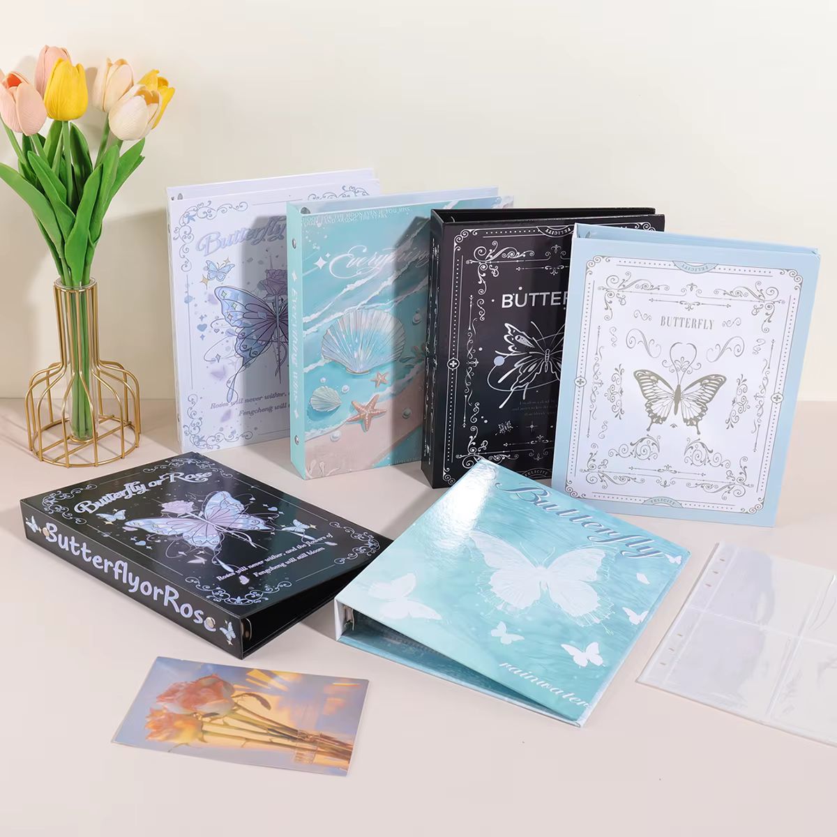 1 album photo à feuilles mobiles, relié en spirale, magnifiquement portable et décoratif, adapté pour collectionner photos et cartes