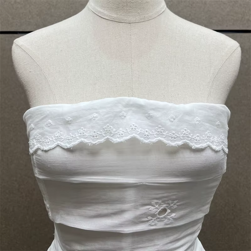 Débardeur femme Nouveau haut sans manches brodé de fleurs pour l'été 2026 Corset sexy dos nu