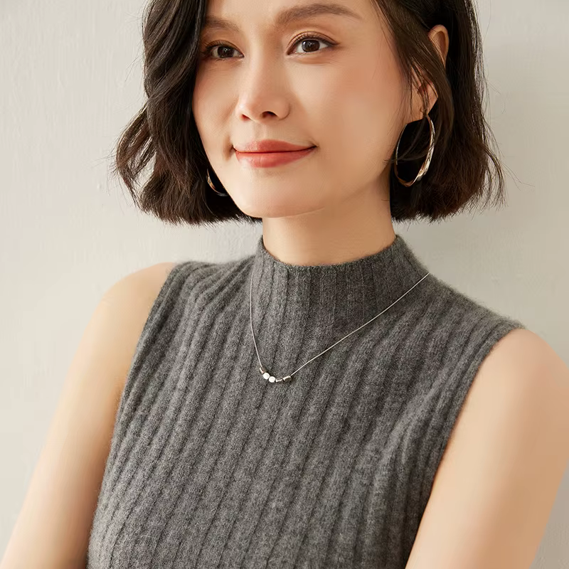 Pull tricoté sans manches en cachemire pour femme
