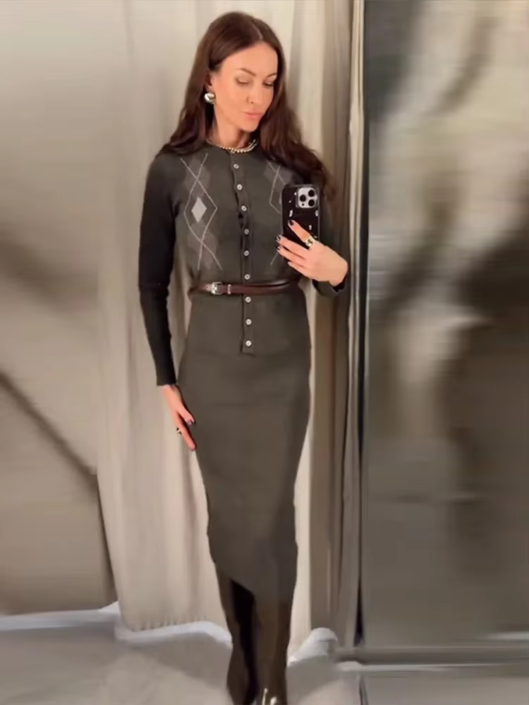 Ensemble jupe Cardigan tricoté à carreaux pour femmes
