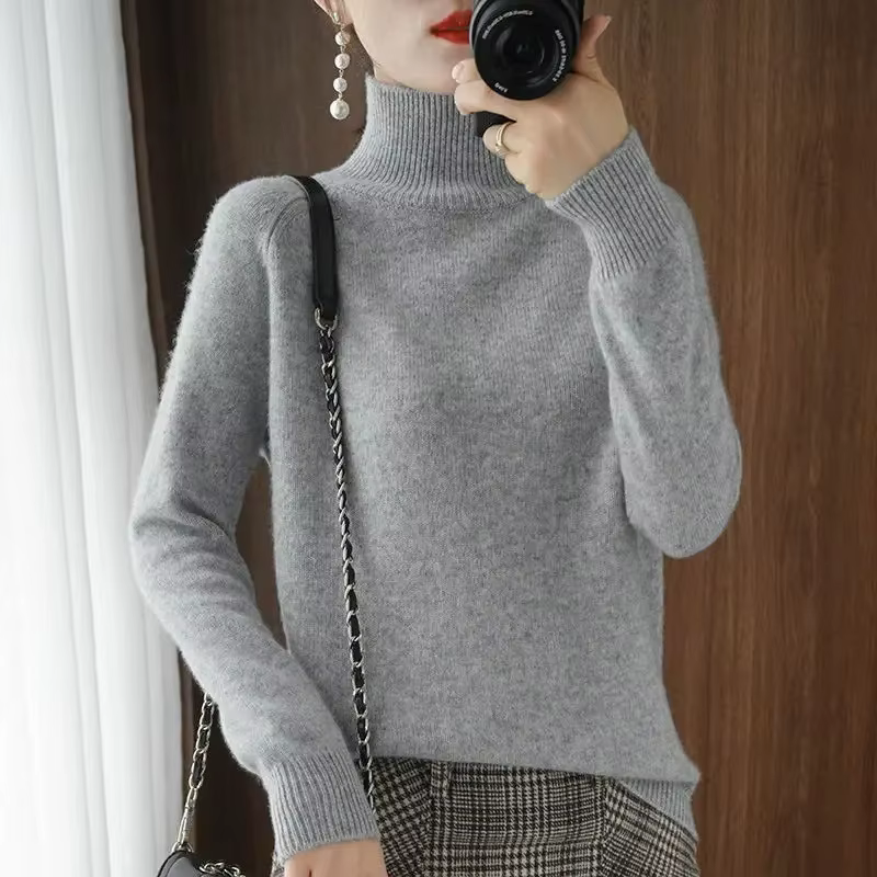 Pull tricoté ample à col haut pour femme