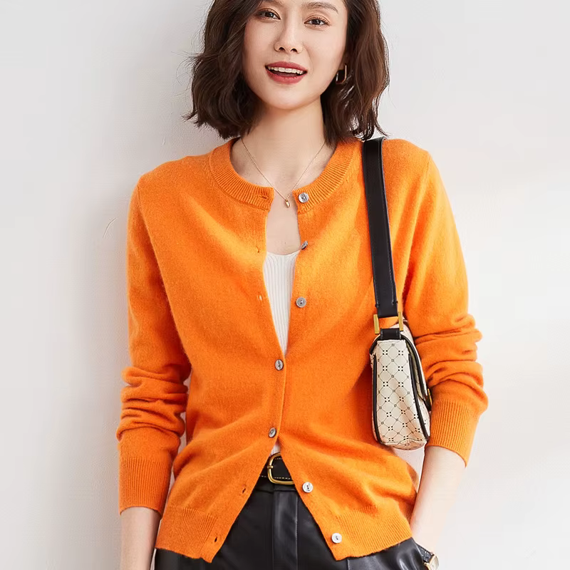 Cardigans en cachemire tricoté à col rond pour femme, pull solide à simple boutonnage, printemps-automne, 2022