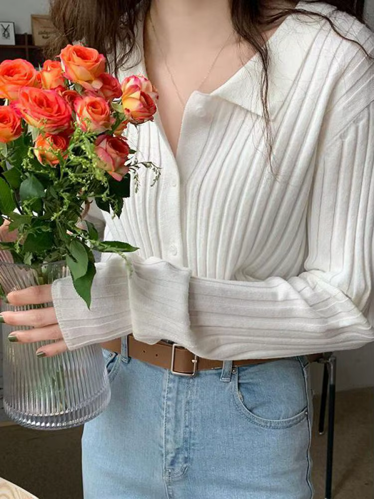 Pull col en V pour femme