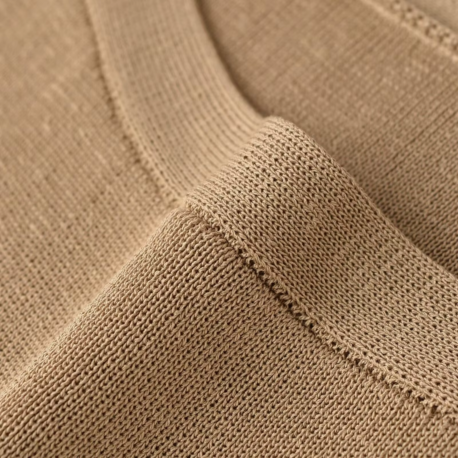 Pull en maille boutonné pour femme