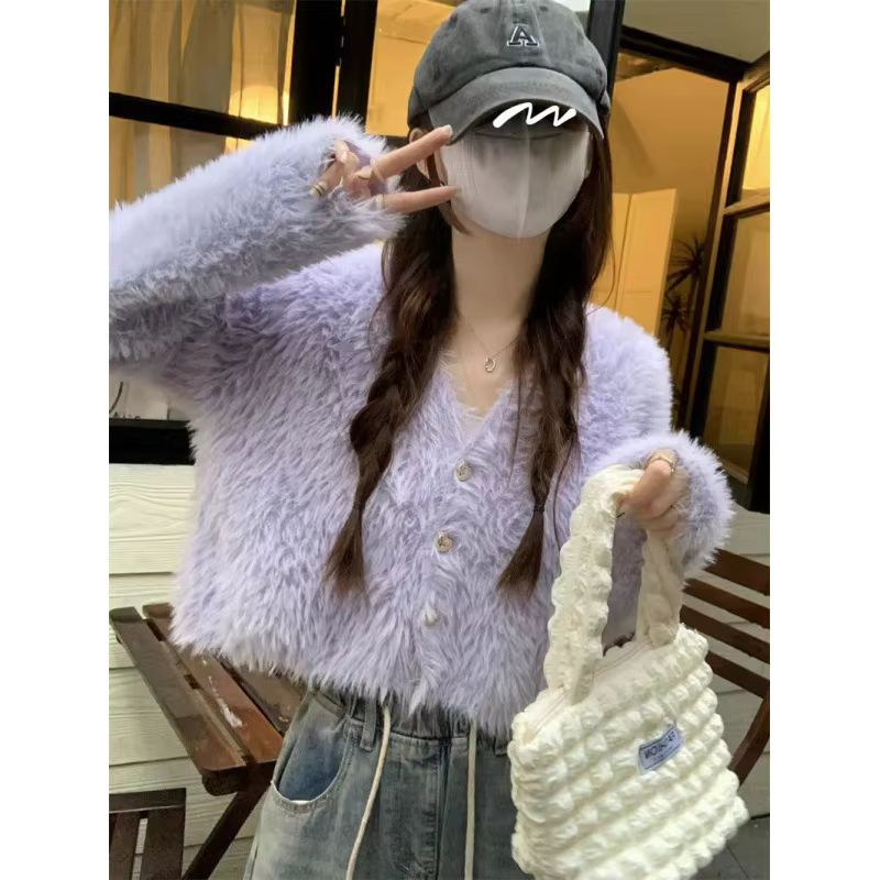 Pull court à col en v en peluche douce et cireuse pour femme