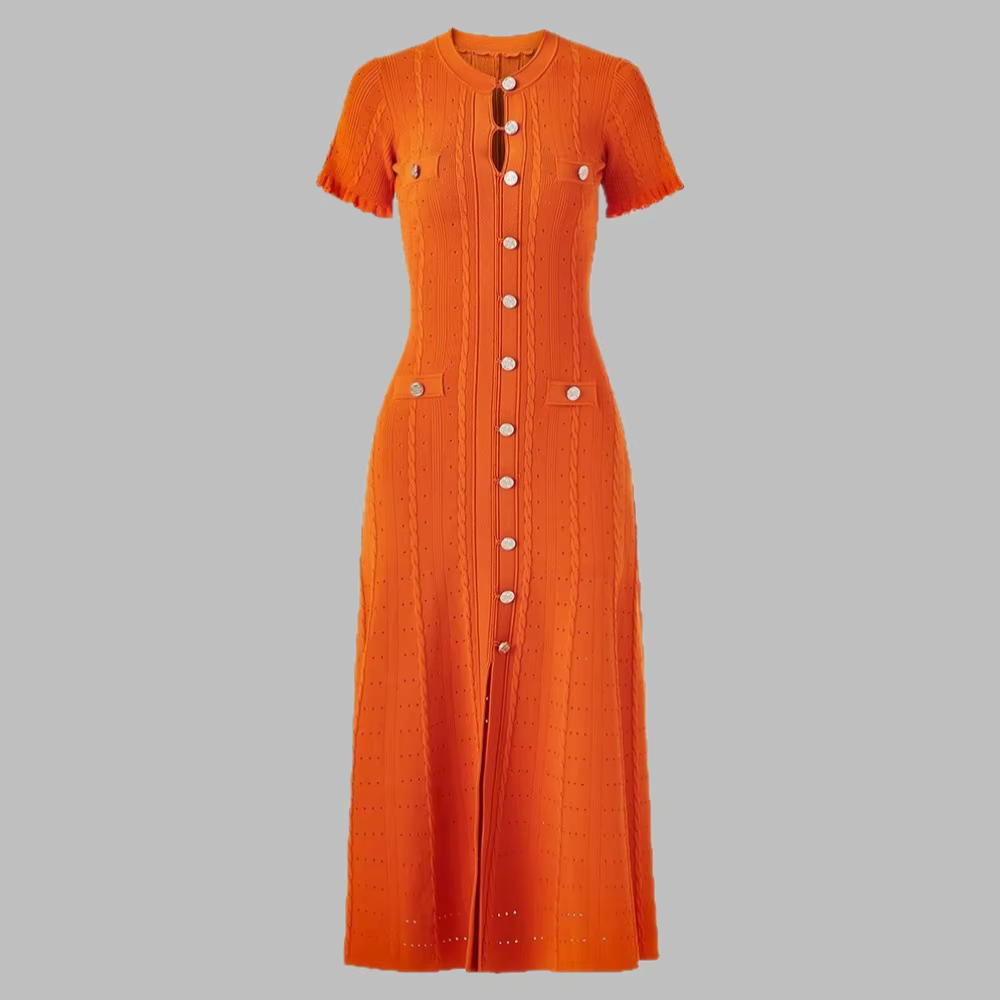 Robe longue élégante en maille côtelée à col rond et manches courtes