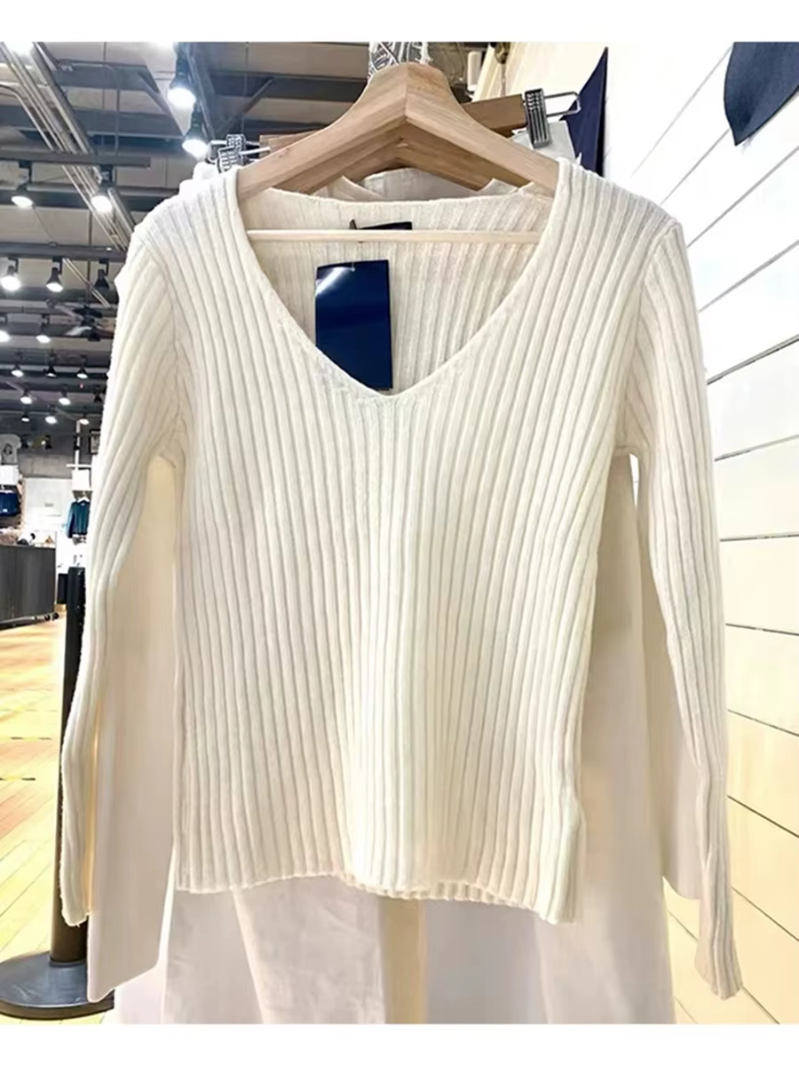 Pull en tricot beige doux pour femmes