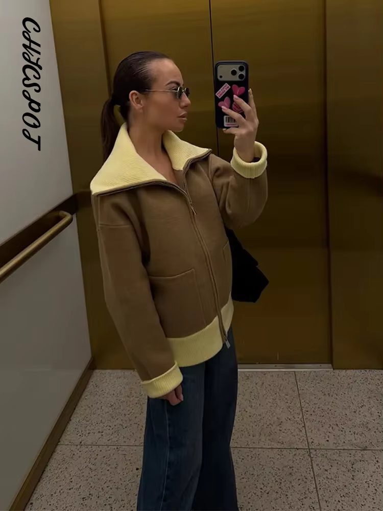 Cardigan zippé en maille à empiècements pour femme