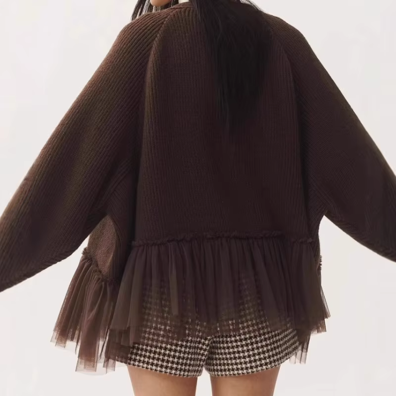 Pull tricoté en maille à volants d'automne en 2025 Cardigan à manches longues doux et frais pour femmes