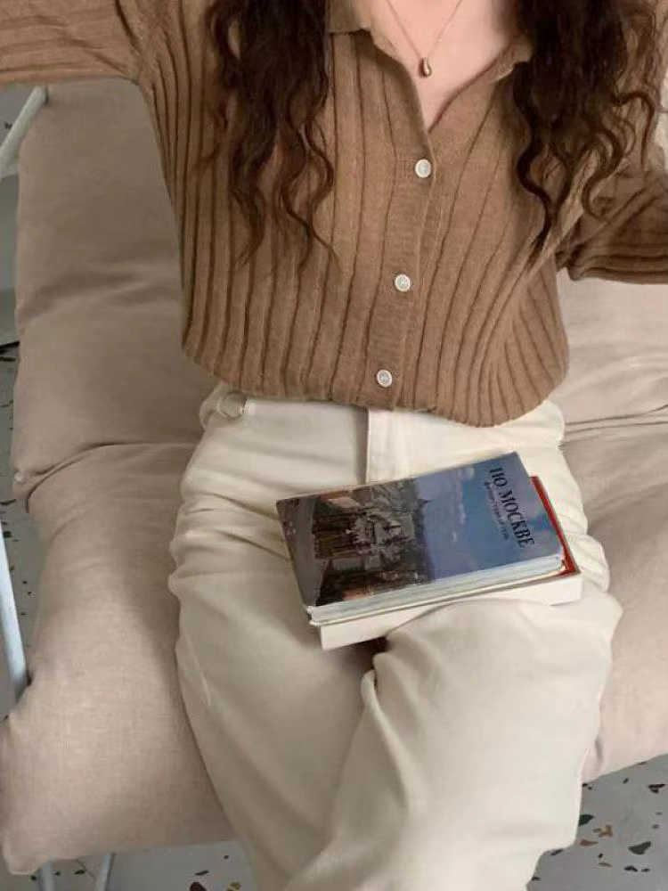 Pull col en V pour femme