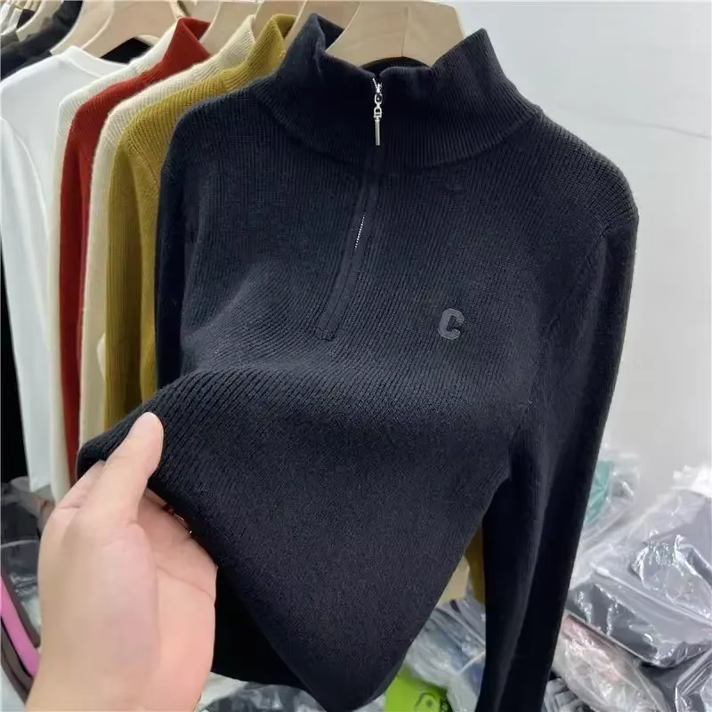 Pull brodé en tricot rouge pour femme