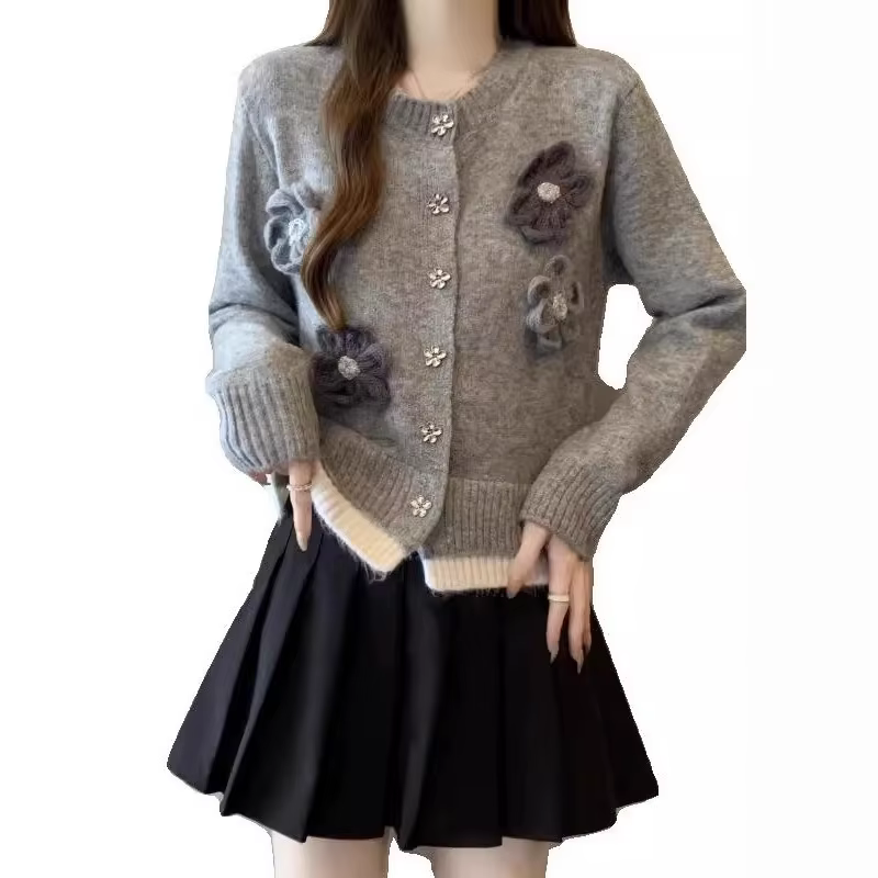 Cardigan tricoté gris pour femme