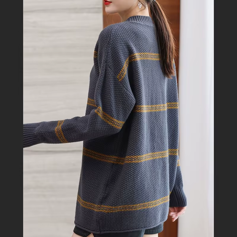 Pulls tricotés à col rond et rayures pour femmes