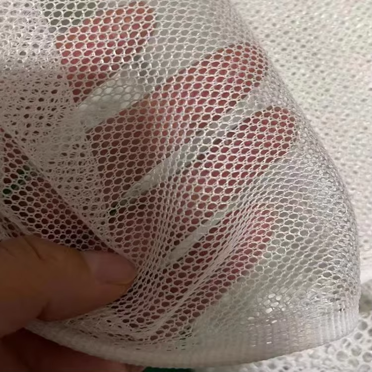 Tissu en maille hexagonale à trous ronds au mètre pour chaise, boîte, sac, haut-parleur, pêche, bricolage, vêtements, couture, filet respirant noir
