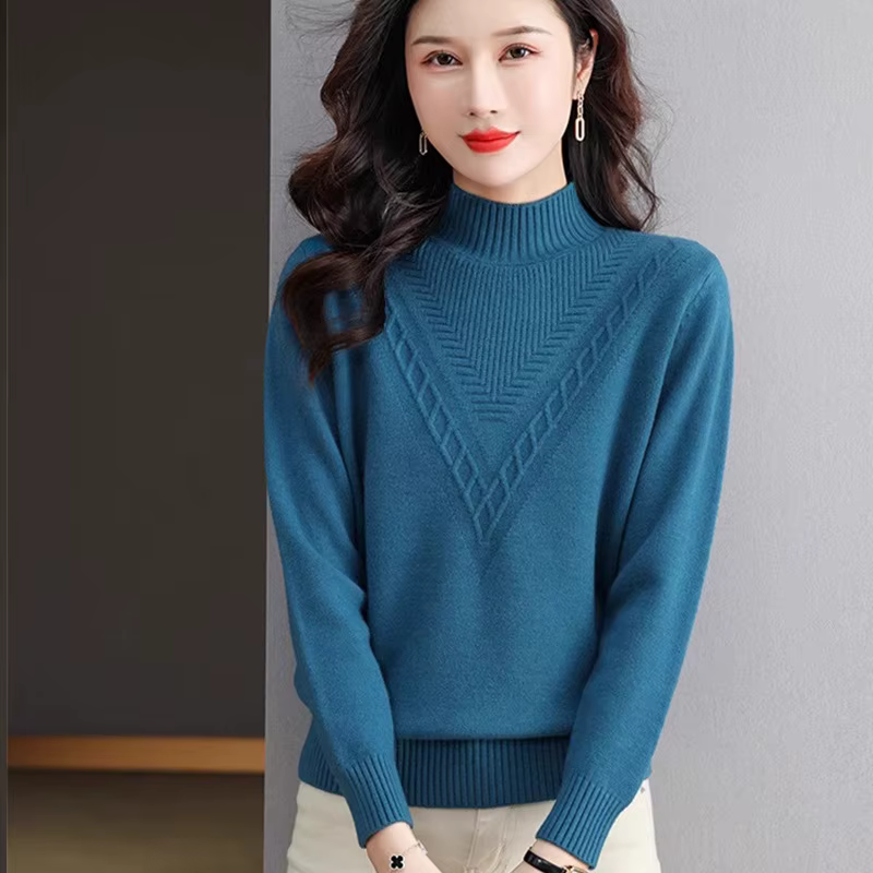 Pull demi-col roulé pour femme