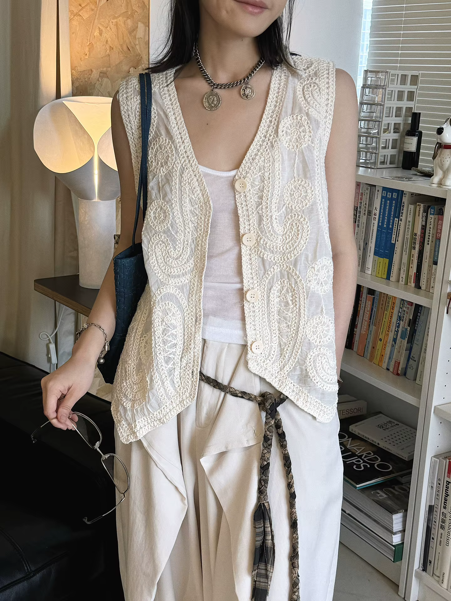 Nouvelle collection été : Gilet brodé style bohème français
