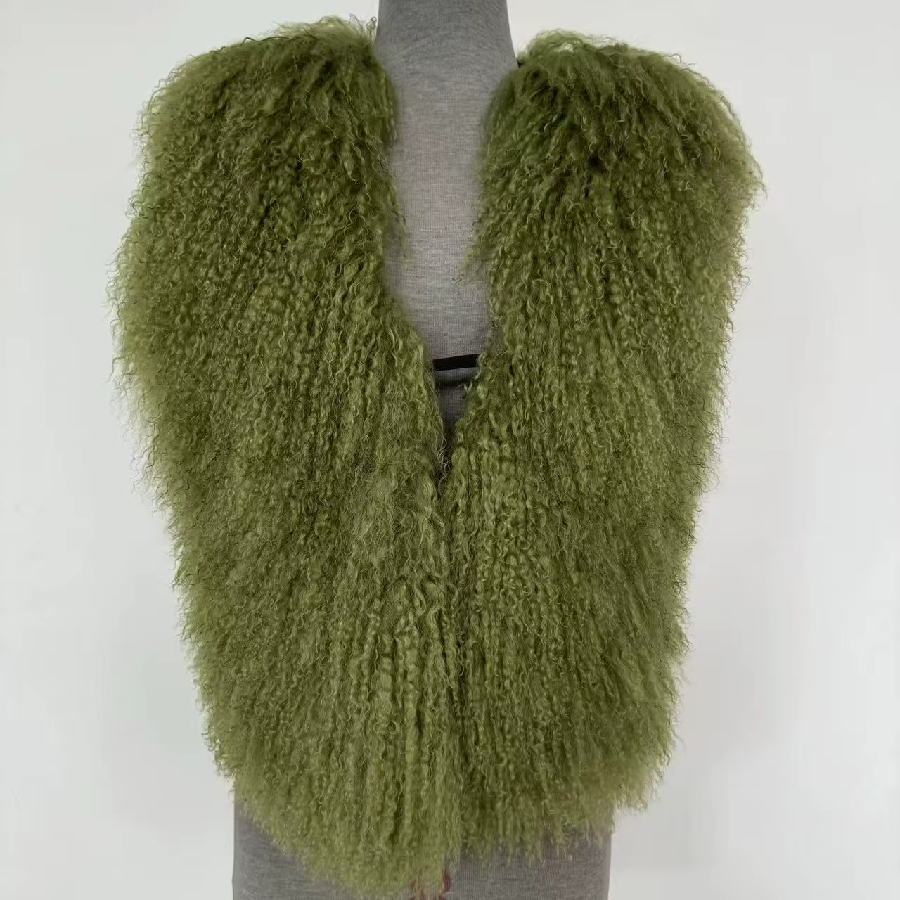 Gilets à col en V profond pour femmes