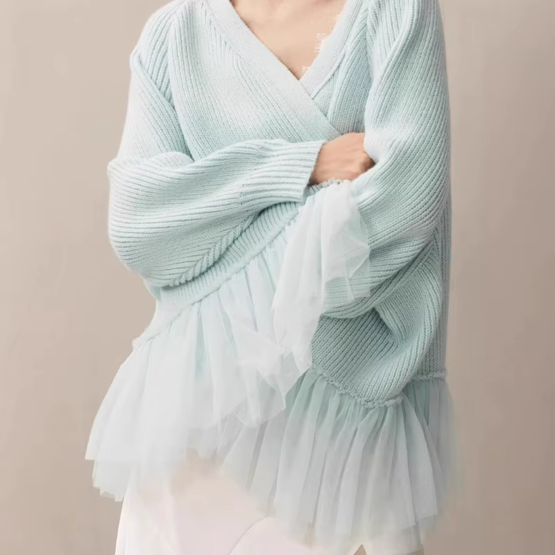 Pull tricoté en maille à volants d'automne en 2025 Cardigan à manches longues doux et frais pour femmes