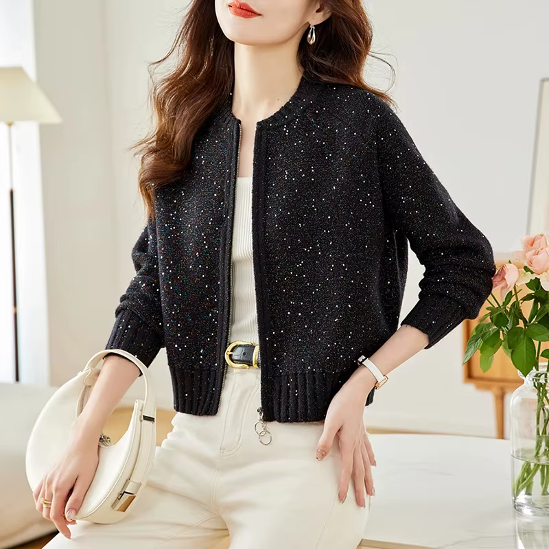Pull court à fermeture éclair pour femme