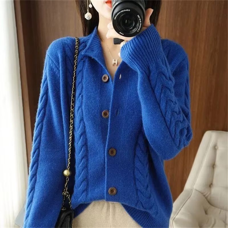 Cardigan tricoté torsadé à col mi-haut pour femme