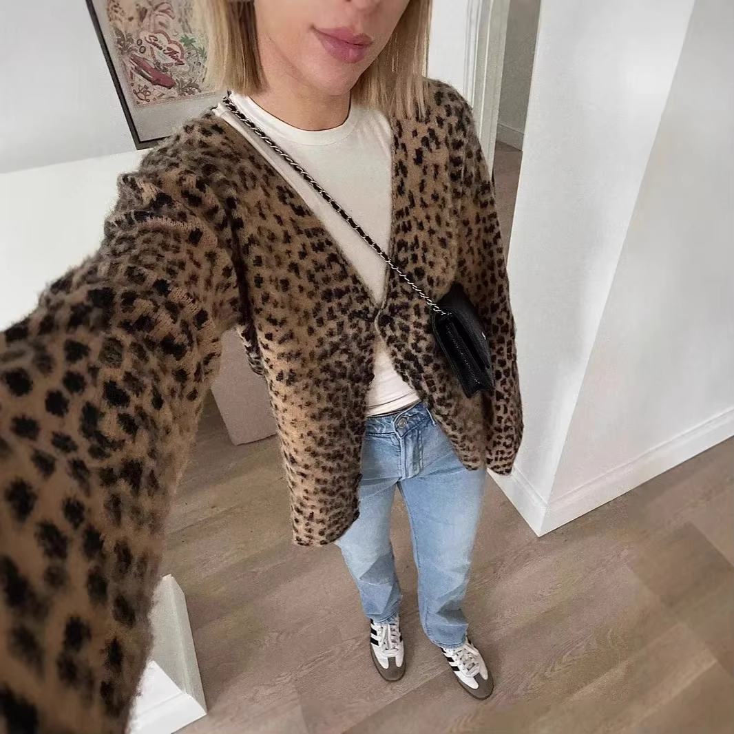 Cardigan imprimé léopard Y2K