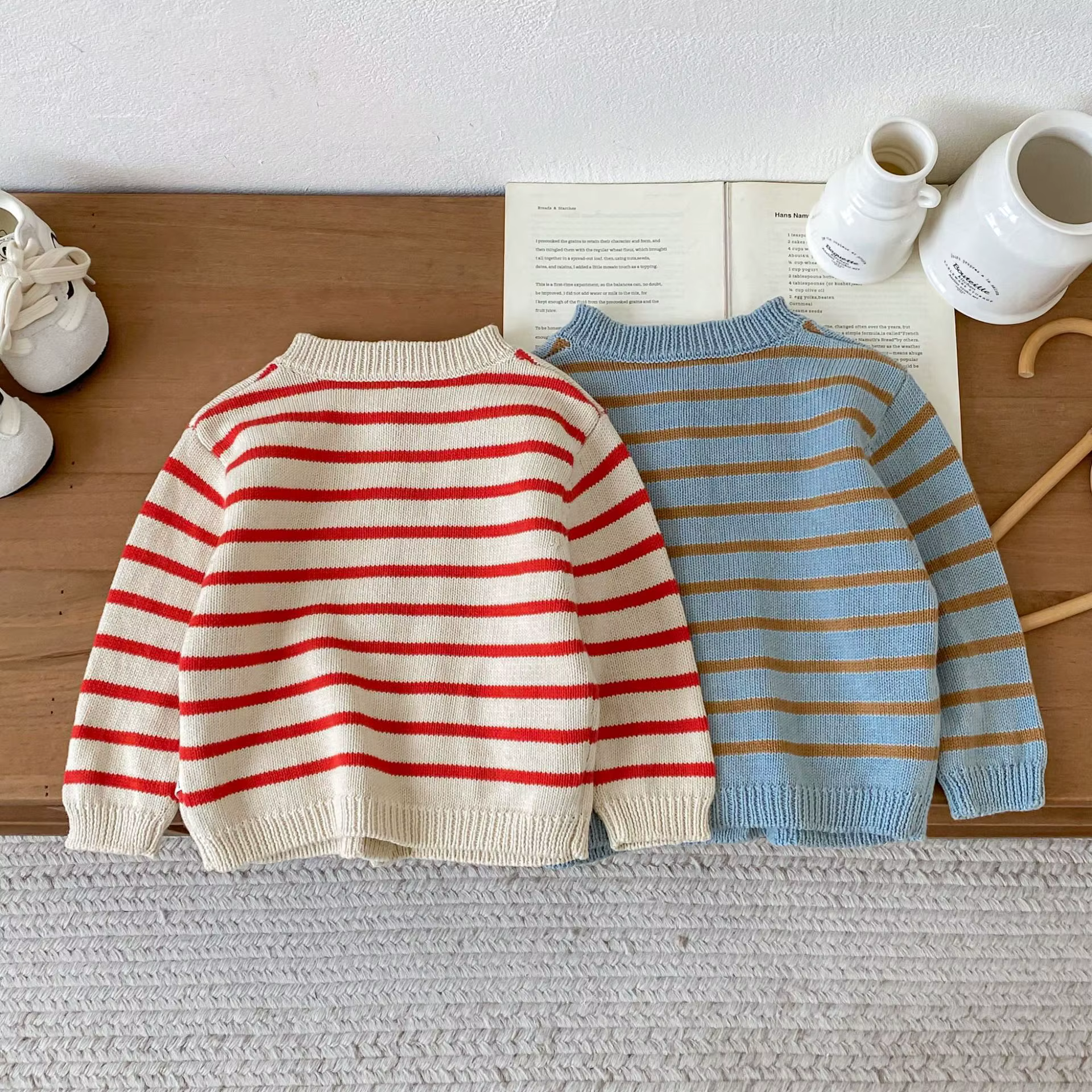 Enfants tricoté Cardigan 2025 automne coréen mignon filles rayé chandails manteau bébé garçons tricots de style décontracté pull Cardigans
