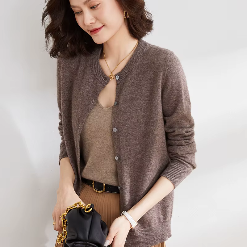 Cardigans en cachemire tricoté à col rond pour femme, pull solide à simple boutonnage, printemps-automne, 2022