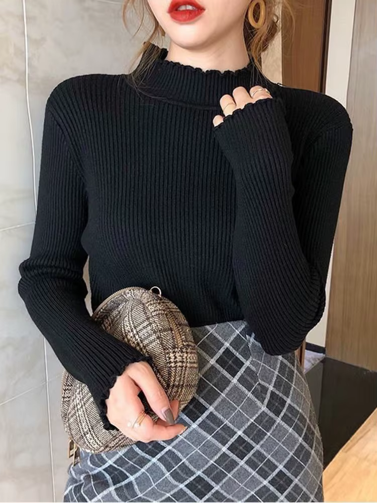 Pull à col roulé à volants pour femmes