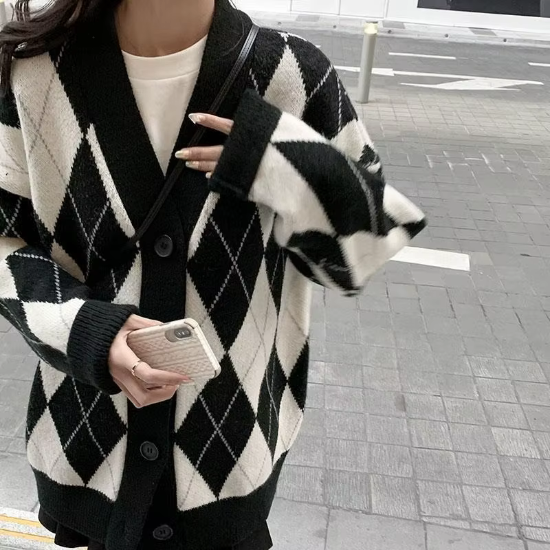 Cardigan à col en V pour femmes, mode coréenne, nouveautés tendance à manches longues, léger, tendance, pull tricoté ample, 2025